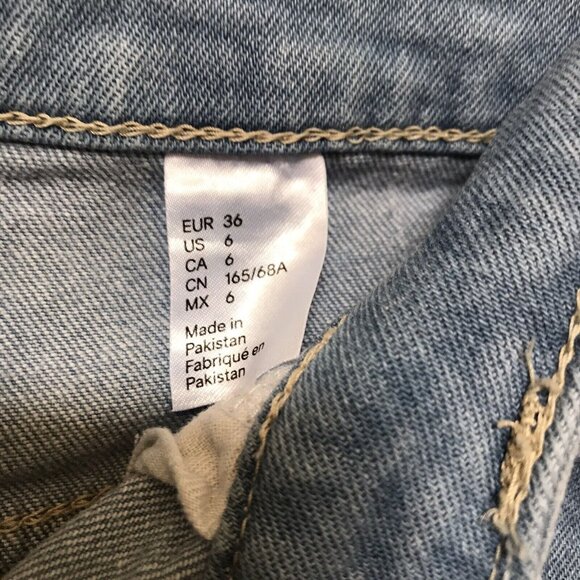 Divided H & M Distressed Light Blue Denim Crop Skinny Jeans Size 6 Destroyed Hem - Picture 4 of 10